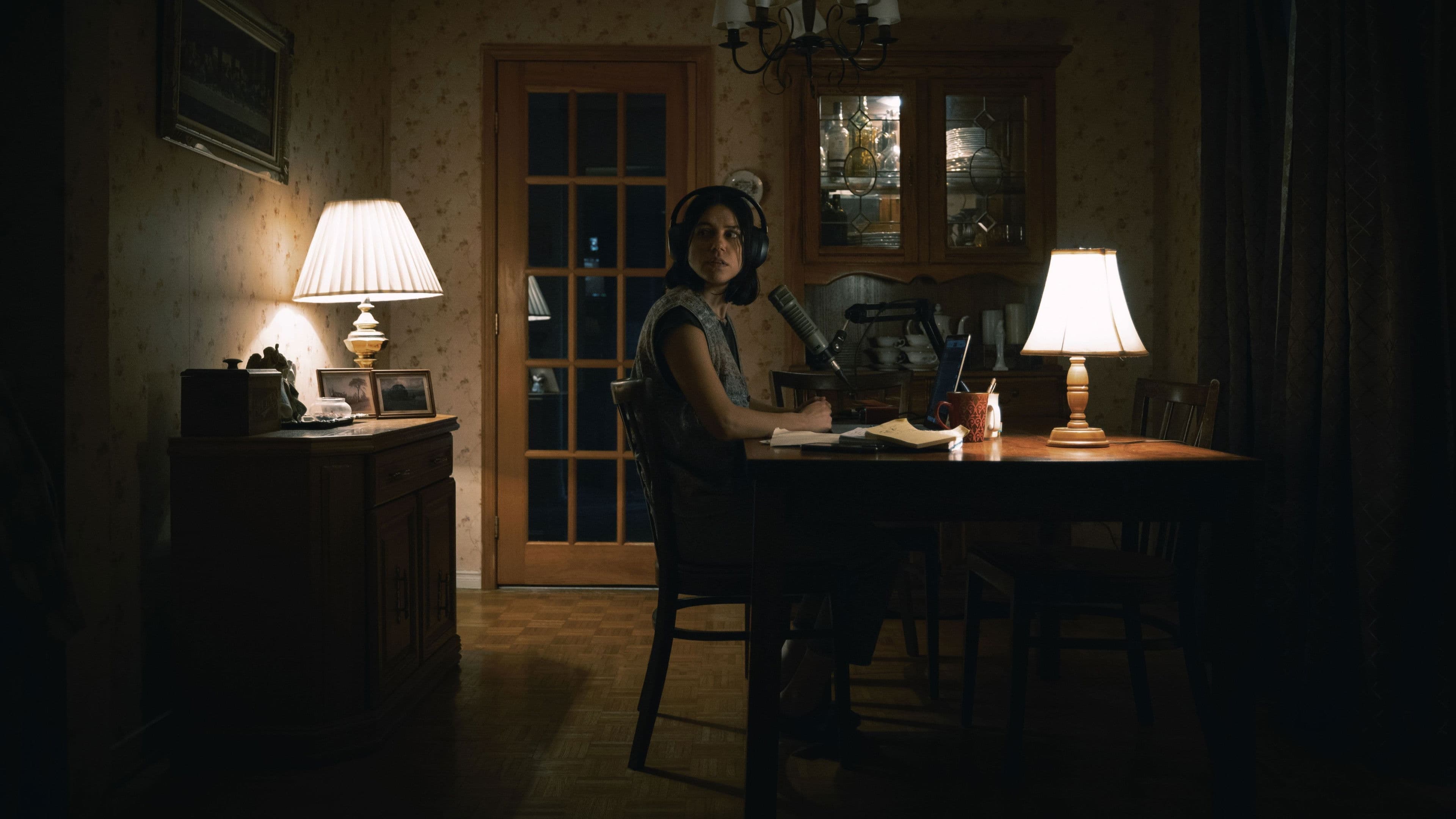 Backdrop do filme: undertone