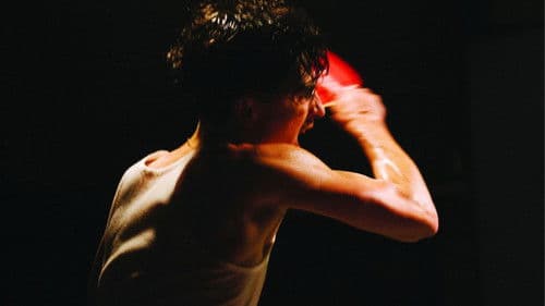 Backdrop do filme: Marty Supreme