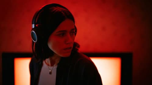 Backdrop do filme: undertone