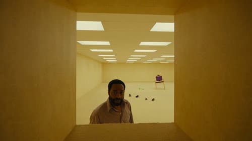 Backdrop do filme: Backrooms: Um Não-Lugar