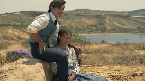 Backdrop do filme: Enola Holmes 3
