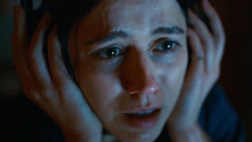 Backdrop do filme: undertone