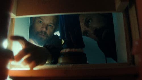 Backdrop do filme: Dinheiro Suspeito