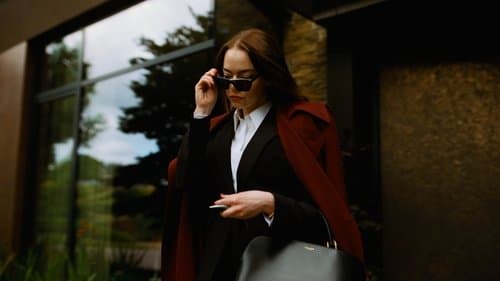 Backdrop do filme: Bugonia