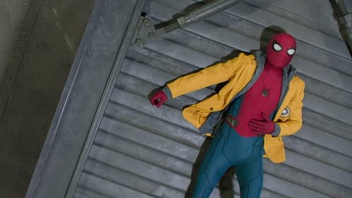 Backdrop do filme: Homem-Aranha: De Volta ao Lar