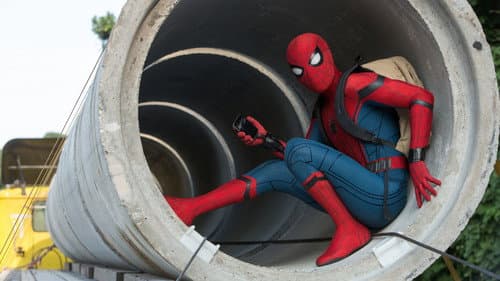 Backdrop do filme: Homem-Aranha: De Volta ao Lar