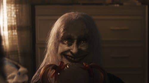 Backdrop do filme: Invocação do Mal - O Último Ritual